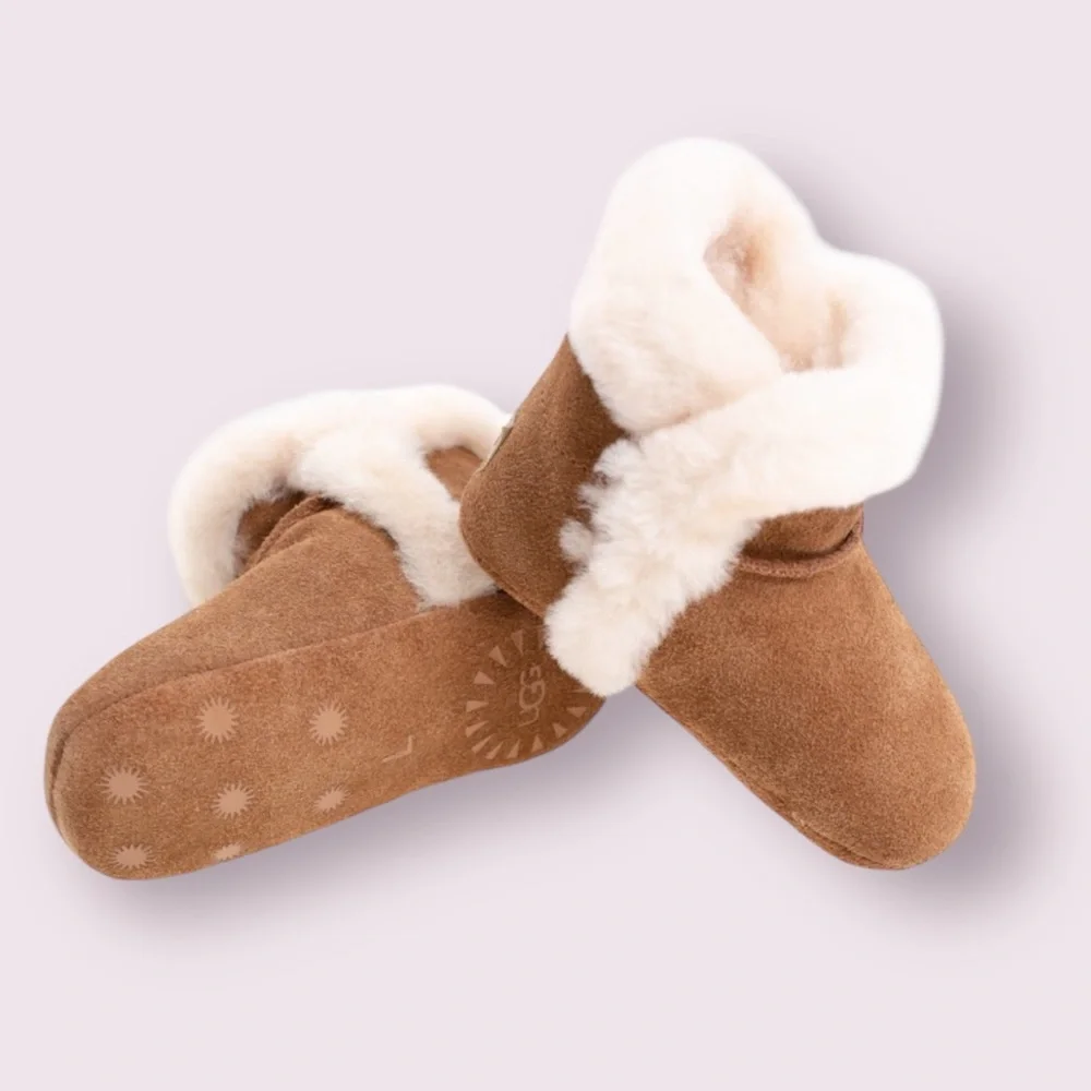 UGG Baby Lassen Ankle Boot in Chestnut